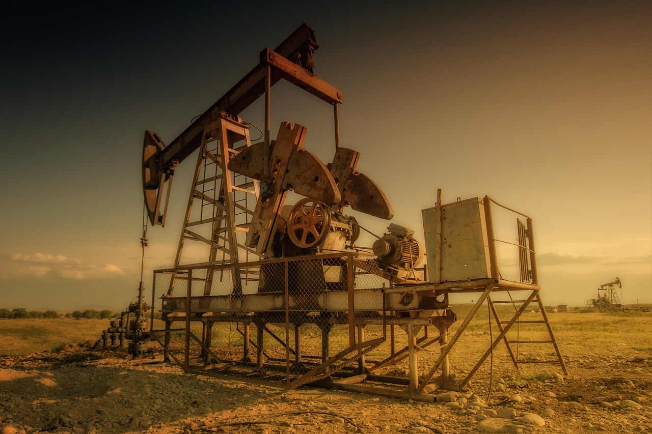 Industrial petroleum and energy infrastructure